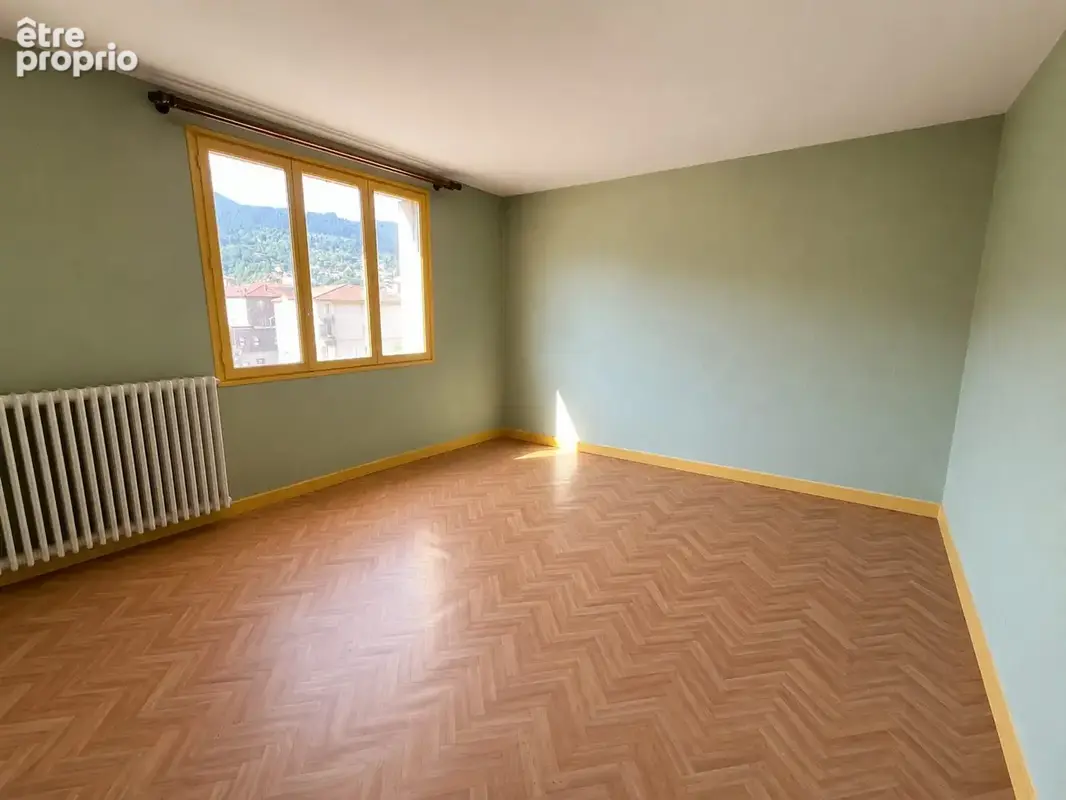 Maison 76 m² à Le Cheylard  - photo 5