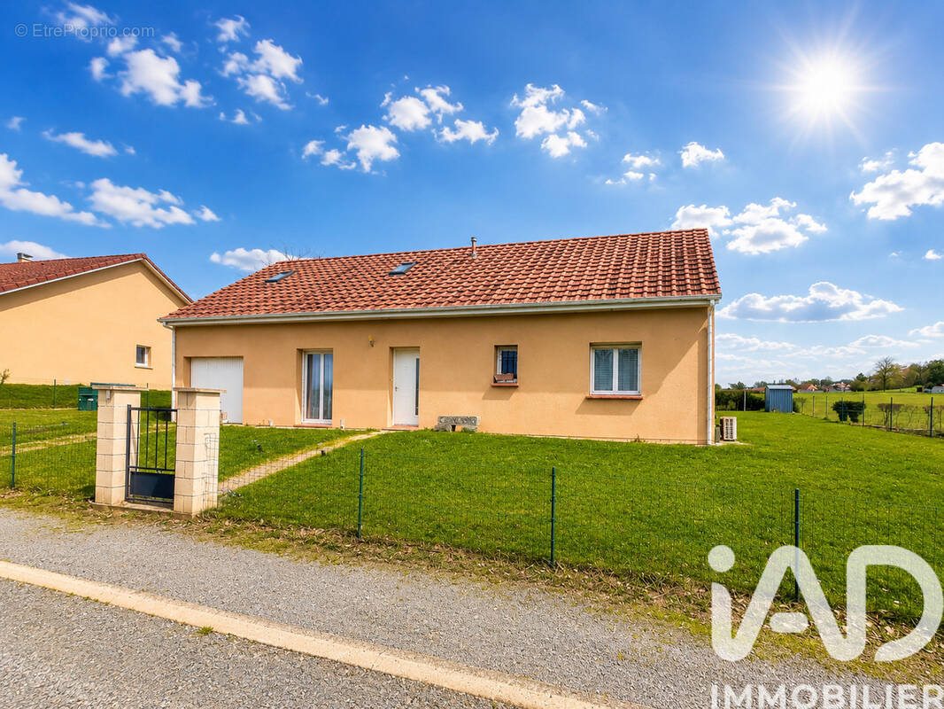 Photo 1 - Maison à AUZANCES
