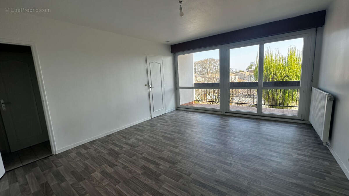 Appartement à LE BOUSCAT