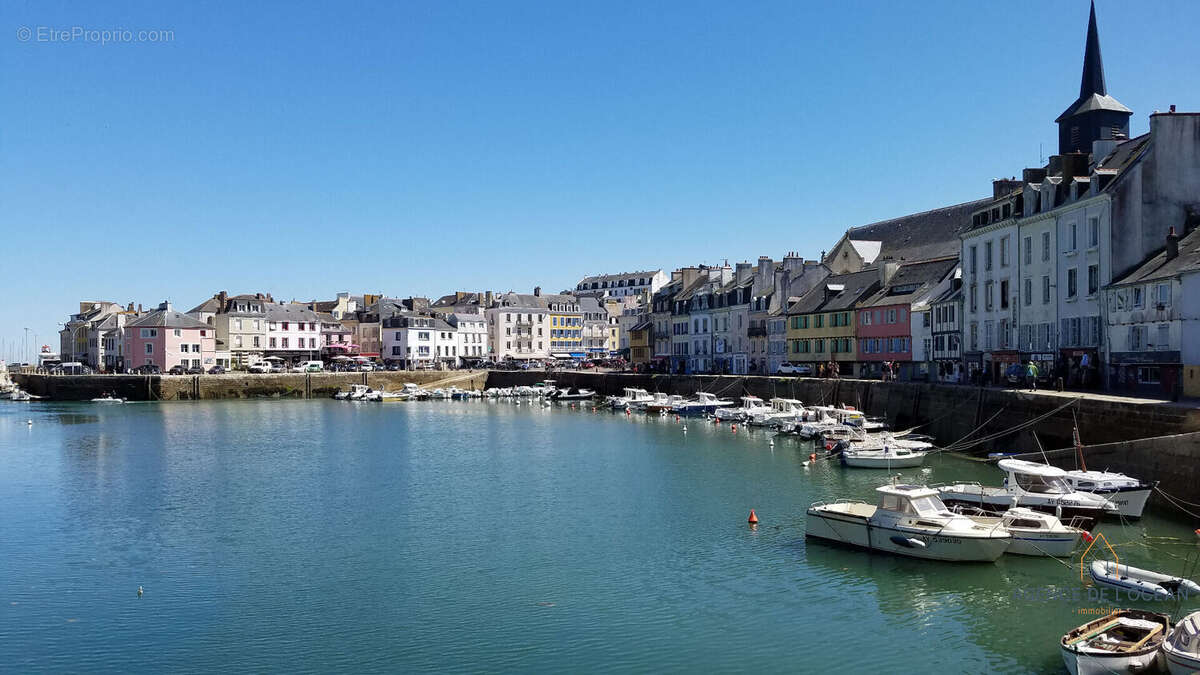 Appartement traversant à vendre à Le Palais - Lumière, vue et standing au coeur de Belle-Île-en-Mer - photo 14