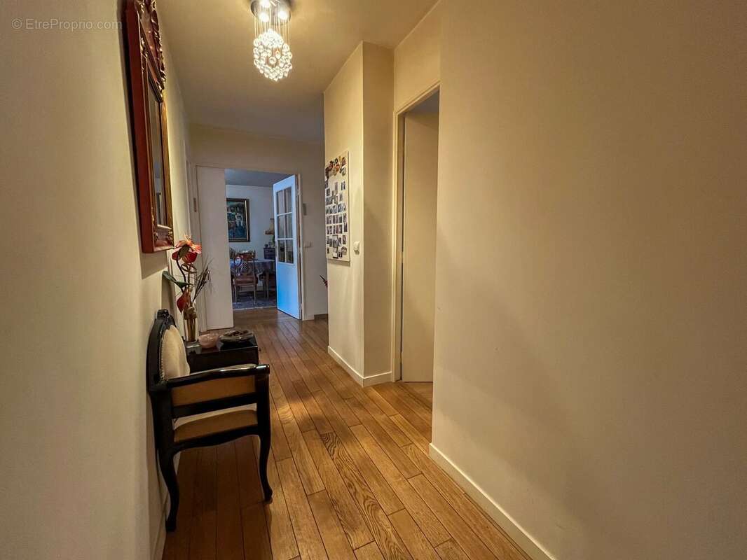 Appartement à LE RAINCY