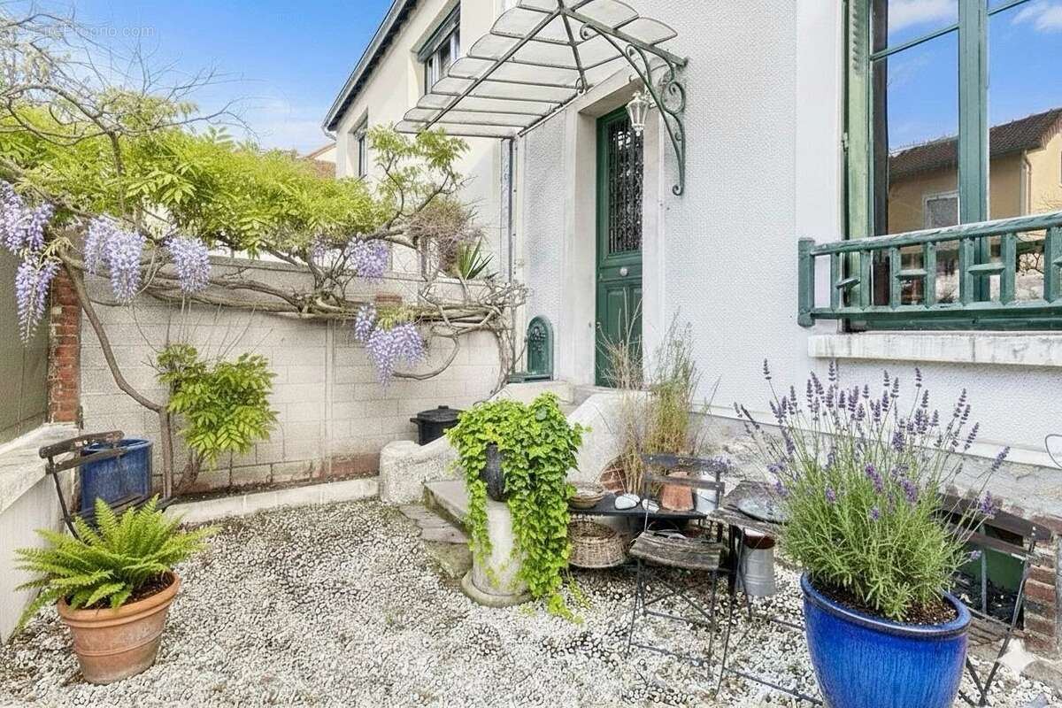 Maison à BOIS-COLOMBES