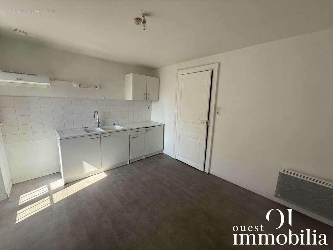 Appartement 69 m² à Bonnoeuvre  - photo 2