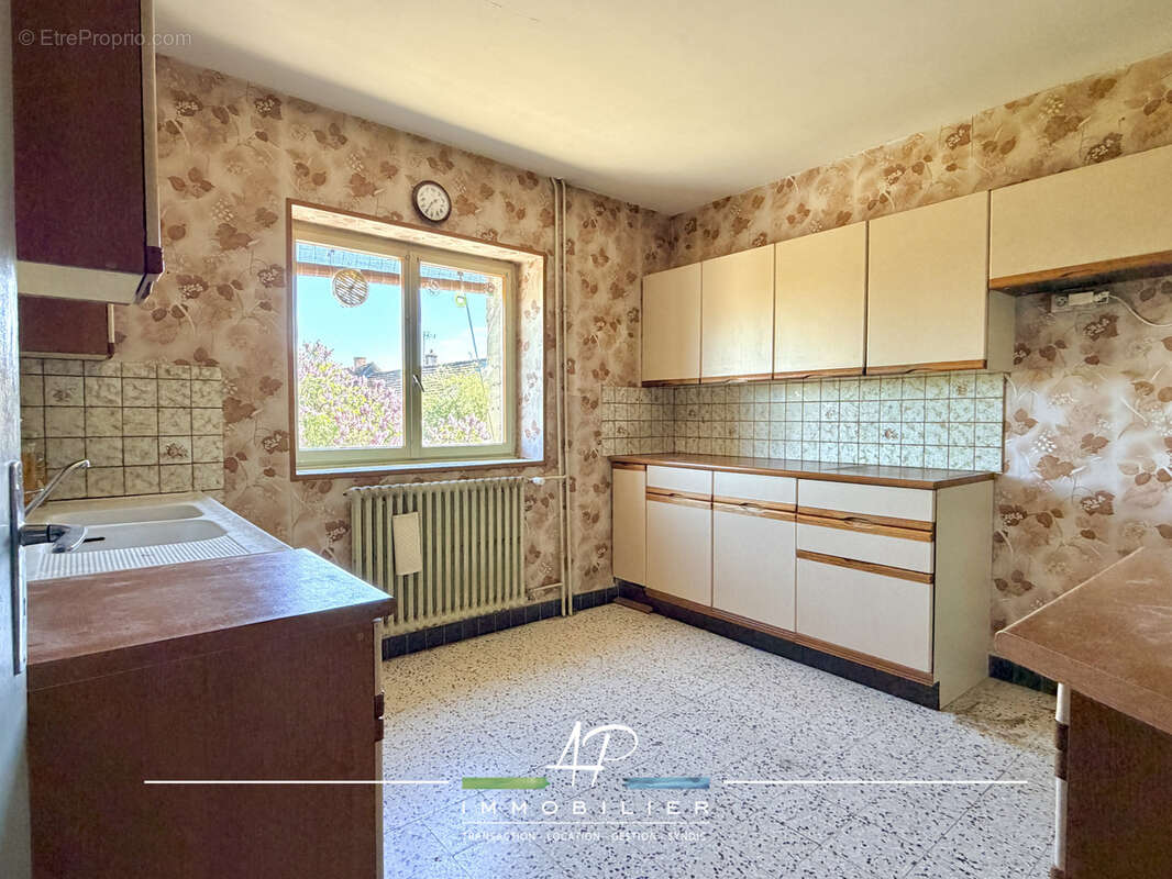 Maison à RUFFEY-LES-ECHIREY