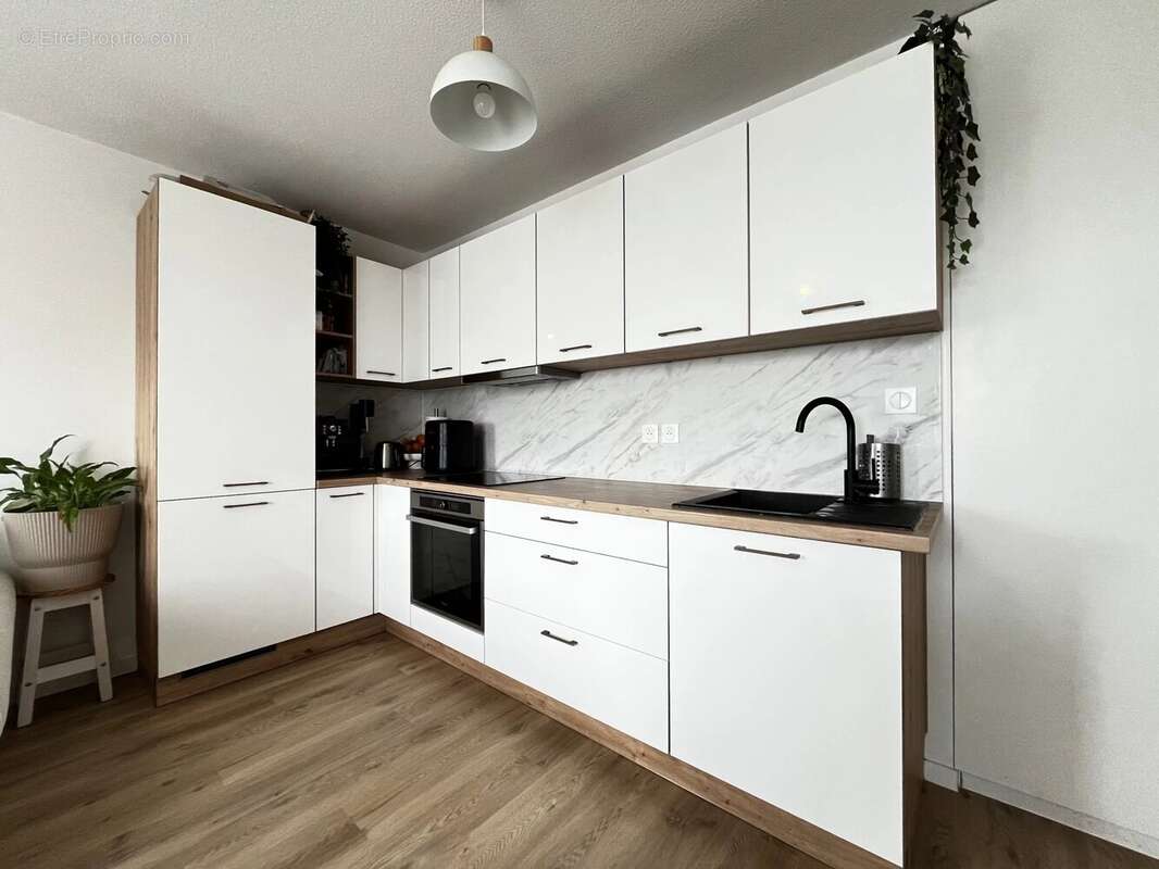 Appartement à PONT-DE-CHERUY