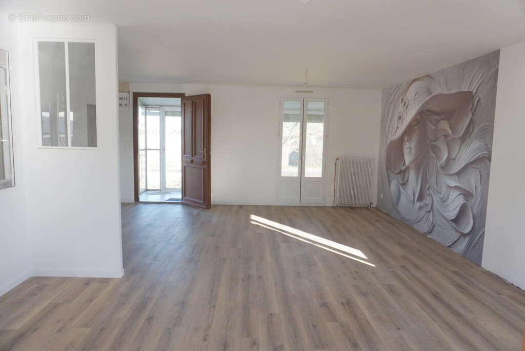 Maison à PARAY-LE-MONIAL