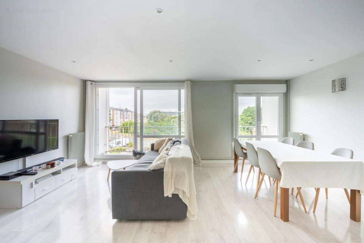 Appartement à DOURDAN