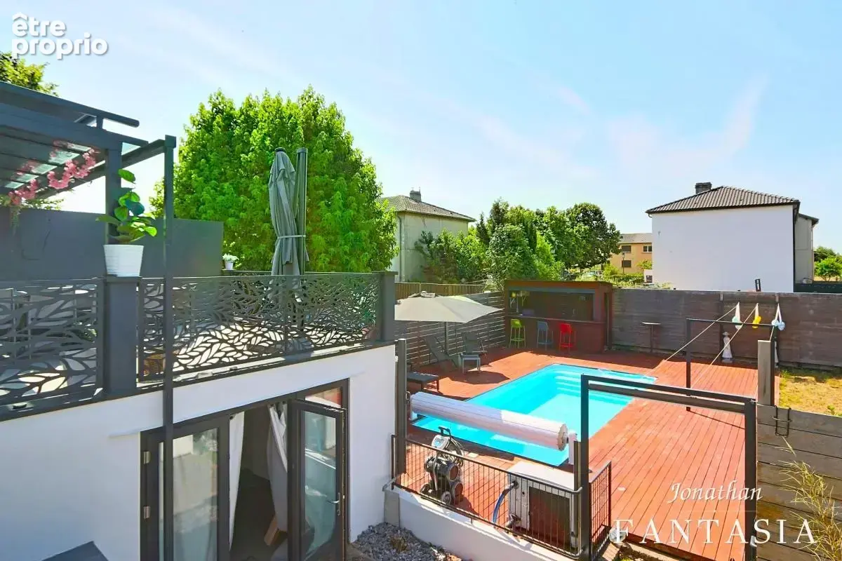 LA MAXE – Maison familiale de 230 m² au sol avec piscine chauffée et généreux espaces extérieurs - photo 20