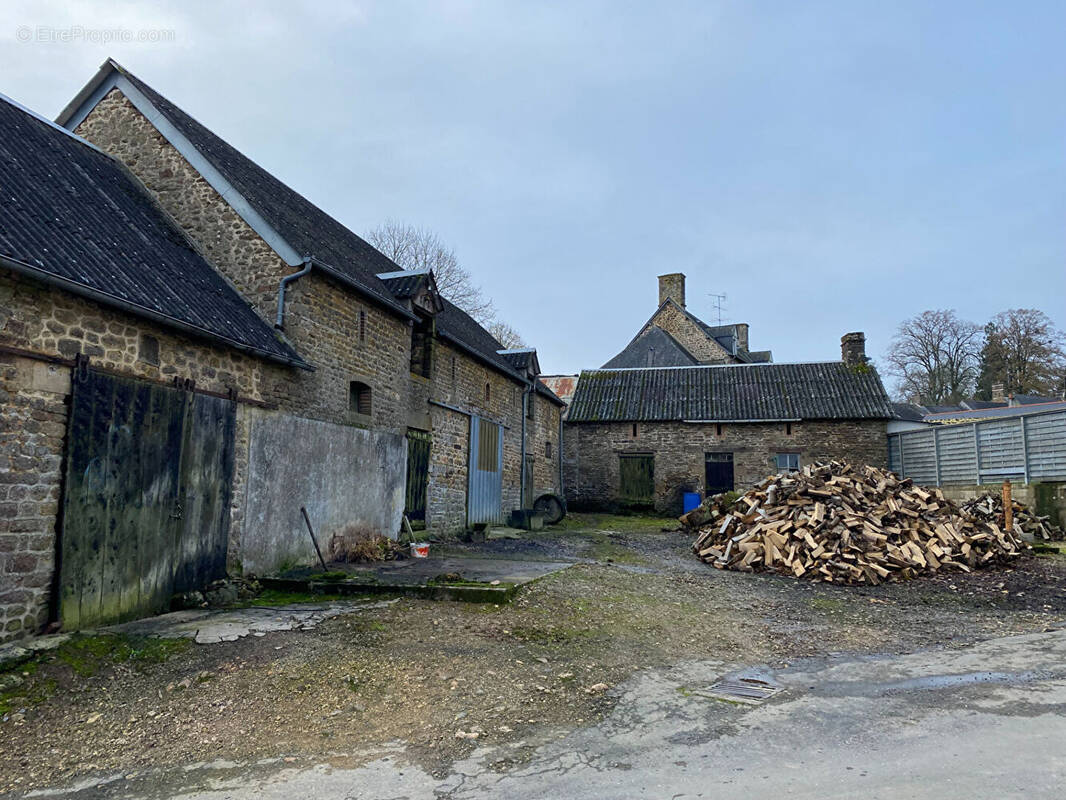 Maison à LA PELLERINE