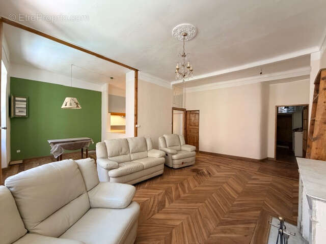 Appartement de charme entièrement rénové au cœur d’Embrun - photo 3
