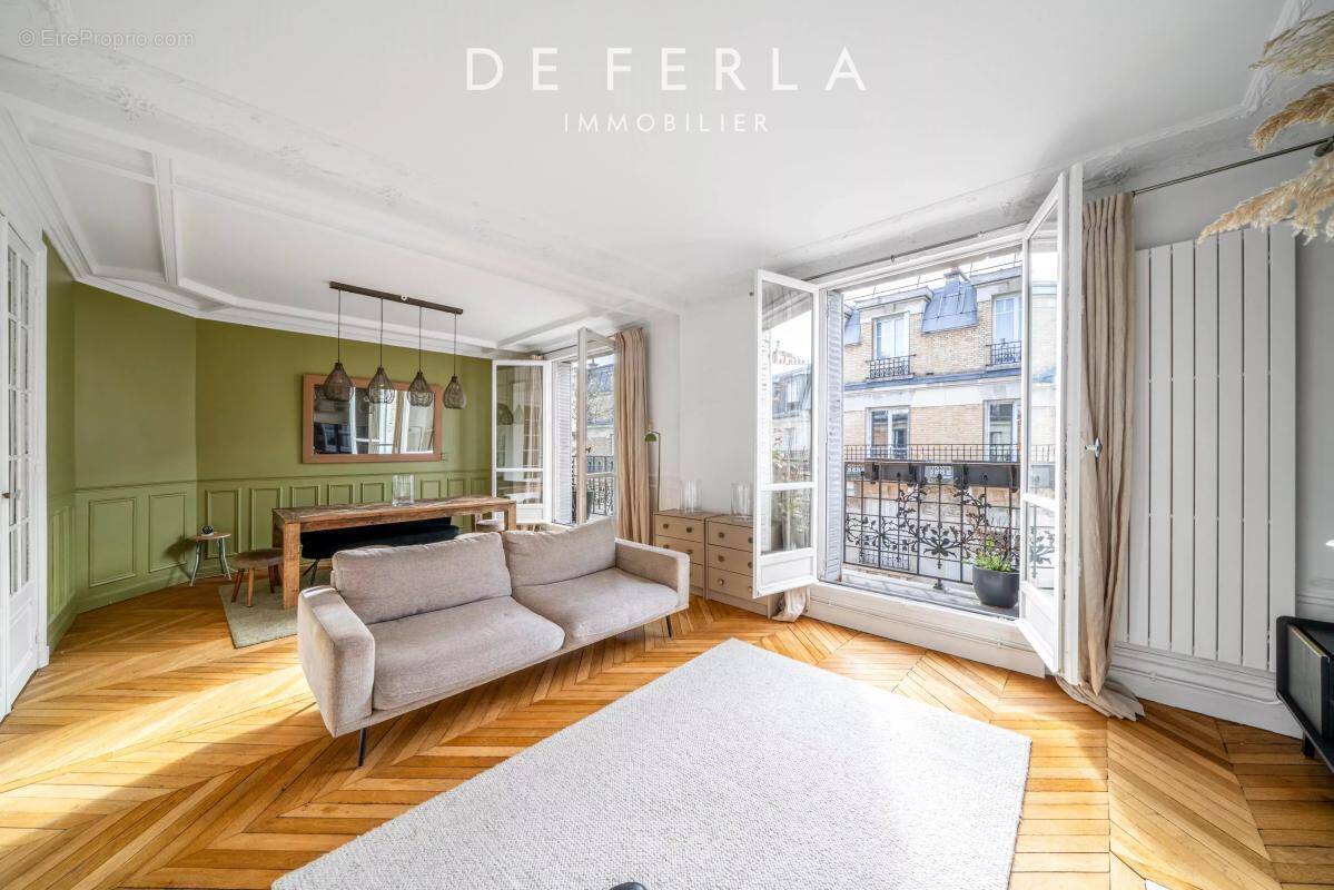 Appartement à PARIS-14E