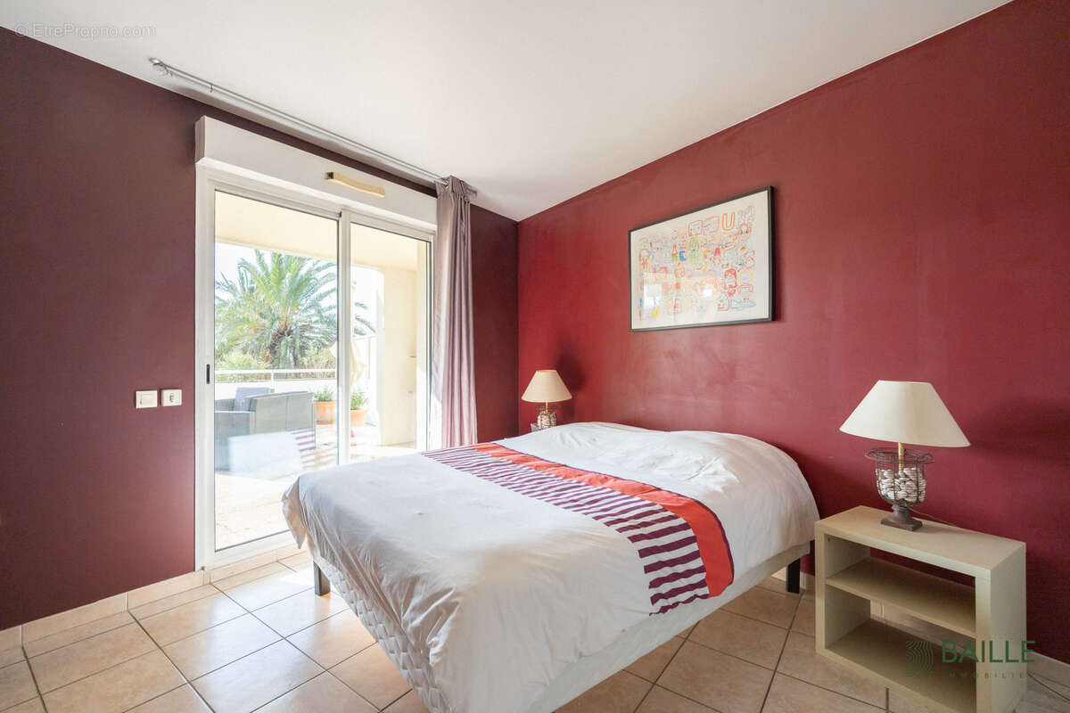 Appartement à MARSEILLE-8E