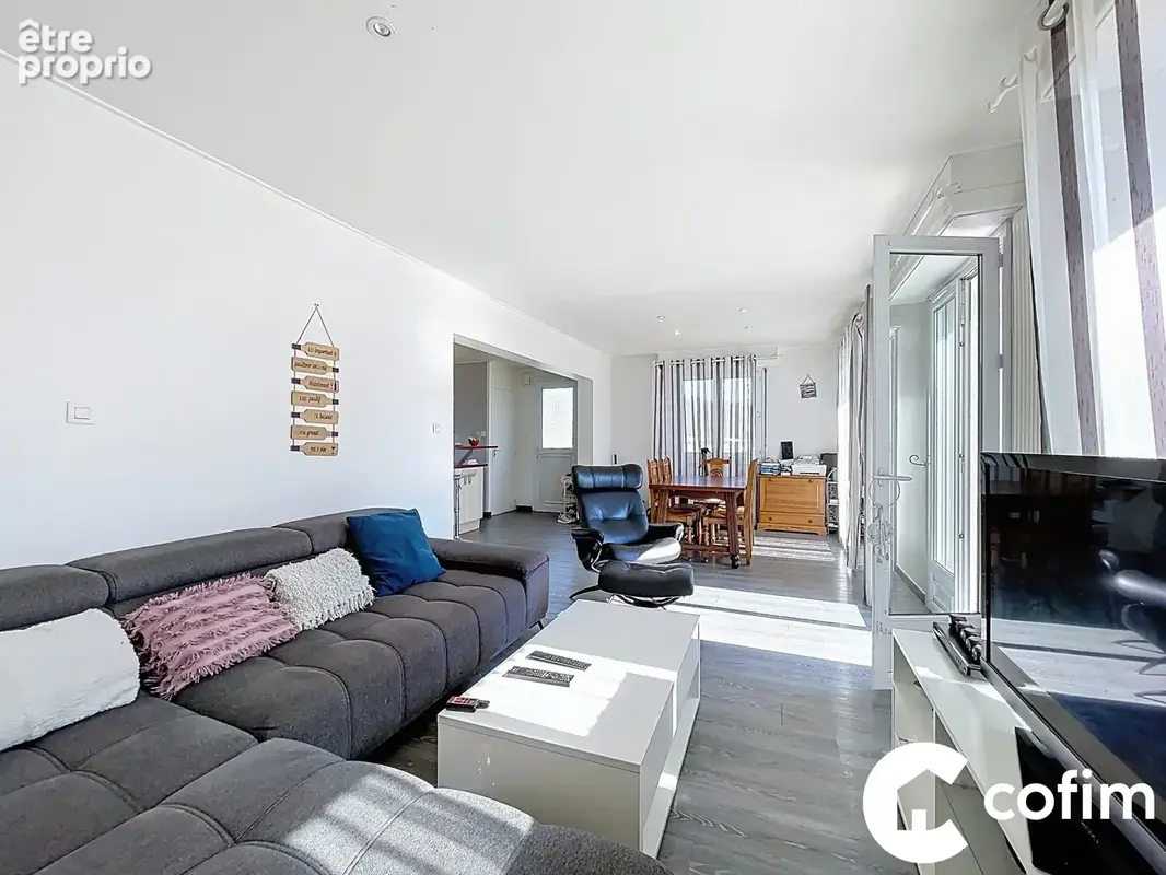Maison 6 pièces 156 m² à vendre à Gelos (64110) - photo 3