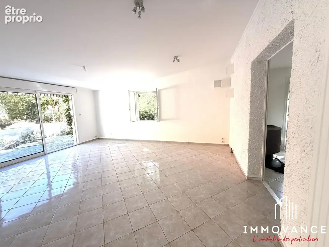 Appartement 5 pièces 143 m² à vendre à Teyran (34820) - photo 5