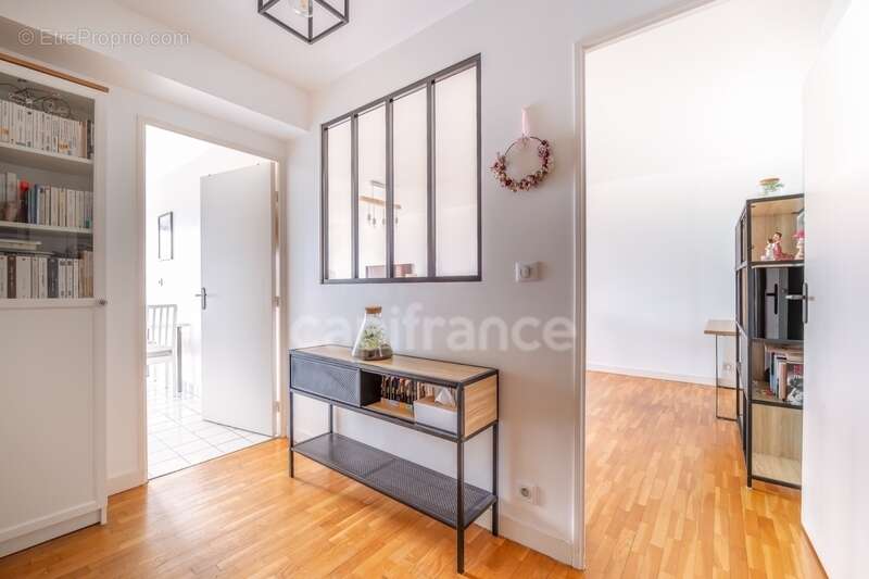 Appartement à SURESNES