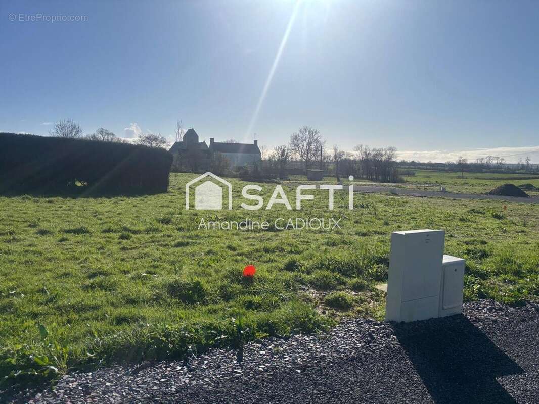 Terrain 659 m² à Cardonville  - photo 2