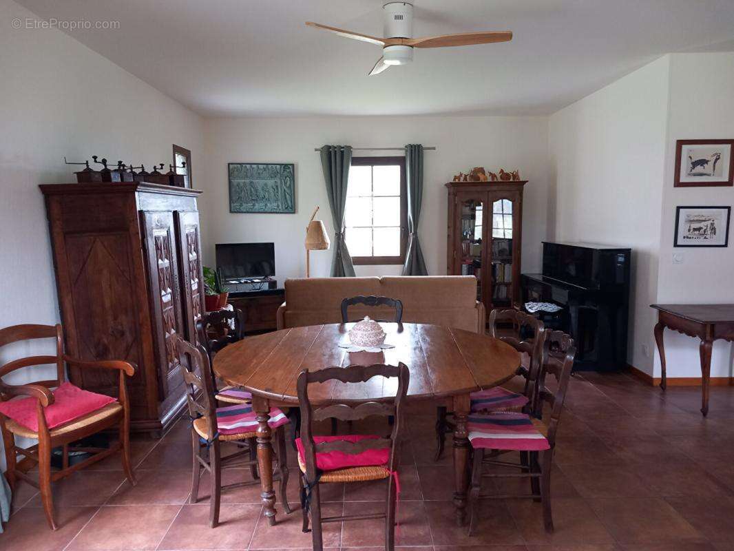 Maison à CASTETS