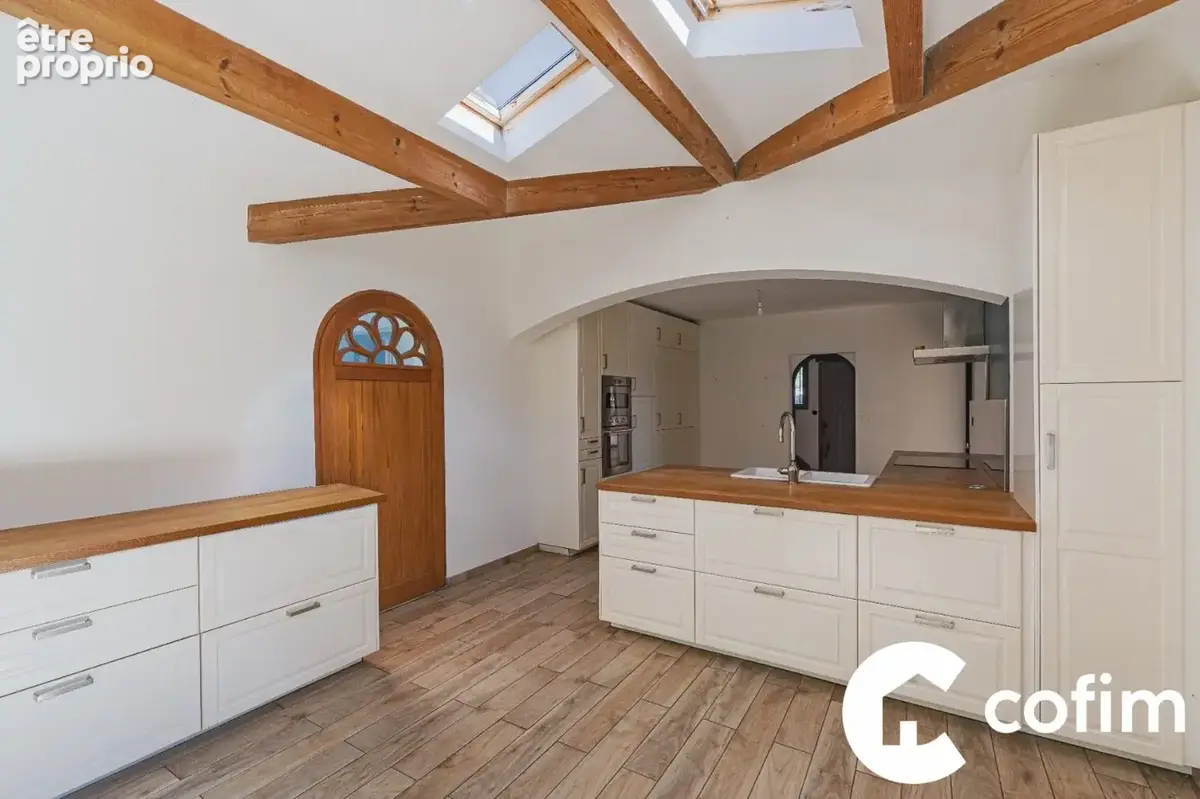 Maison 10 pièces 240 m² à vendre à Bayonne (64100) - photo 8