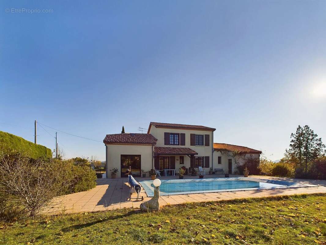 Maison proche de Montayral avec piscine et belles vues - photo 15