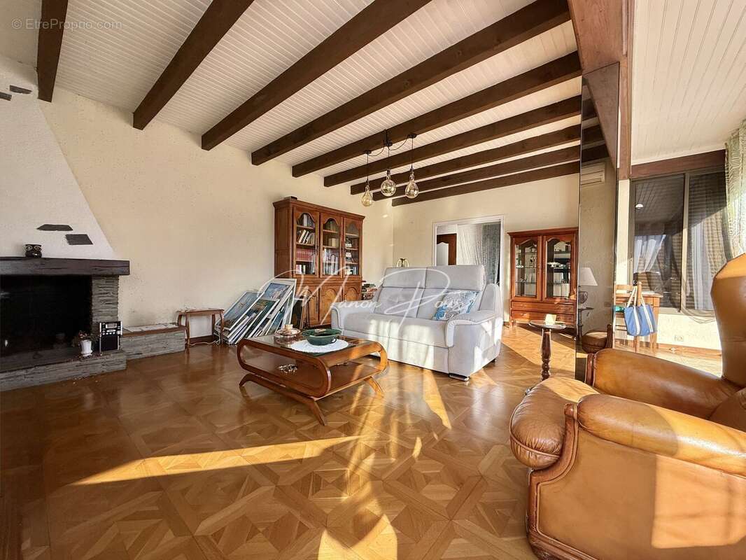 Maison 150 m² à Rodes  - photo 10