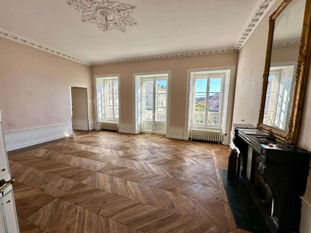 Maison à LURE