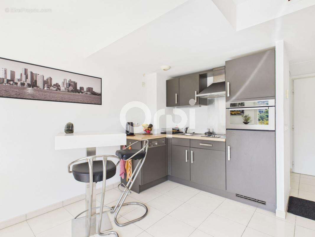 Appartement à MANDELIEU-LA-NAPOULE