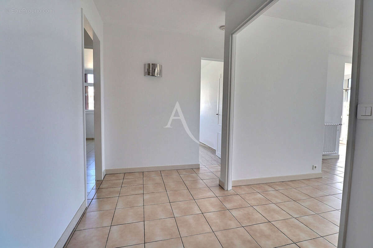 Appartement à MAISONS-LAFFITTE