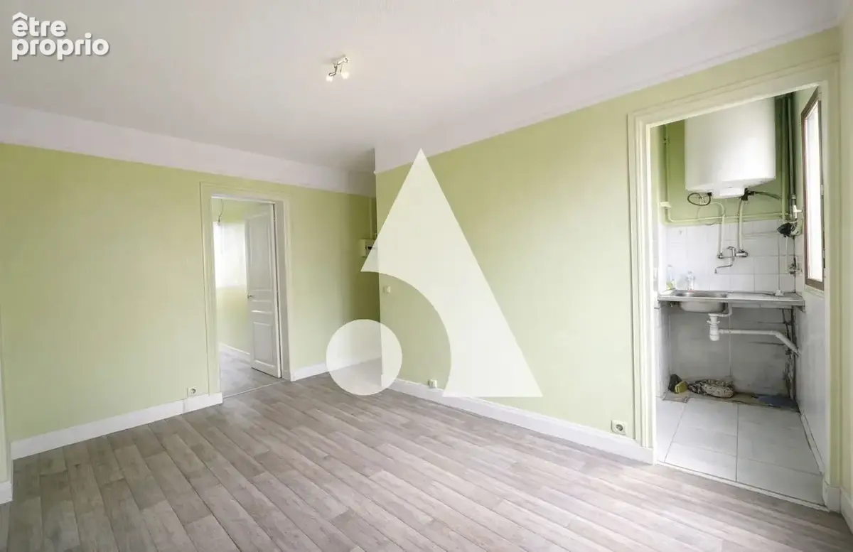 Appartement Aubervilliers 2 pièce(s) 30.02 m2 - photo 1