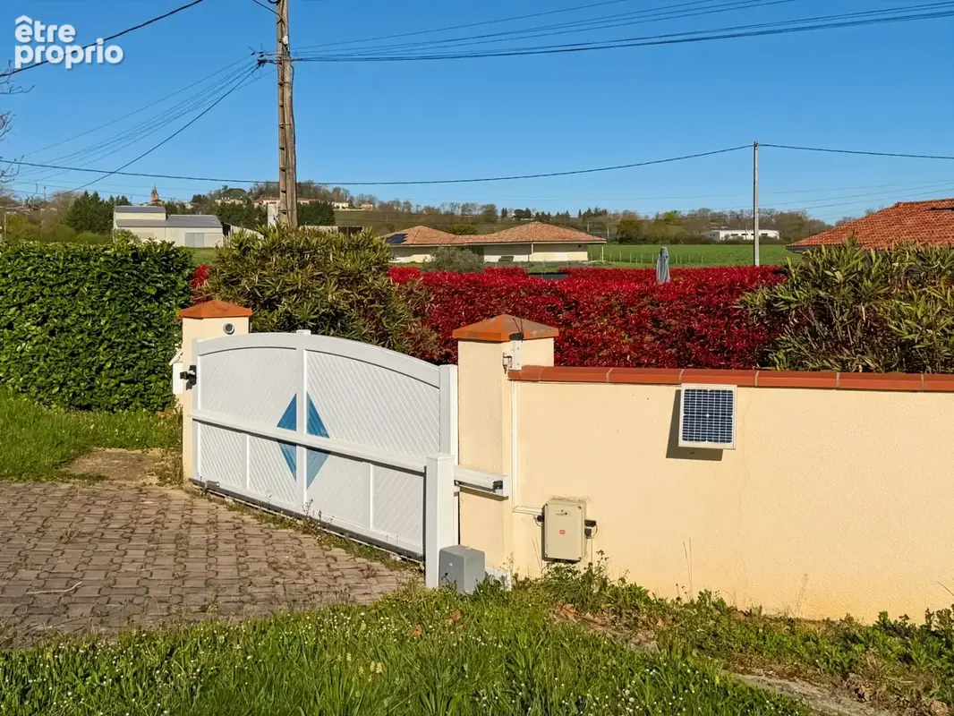 Maison à vendre 5 pièces CASTELNAU MAGNOAC (65) - 142 m2 avec piscine - 4263 m2 de terrain - photo 11