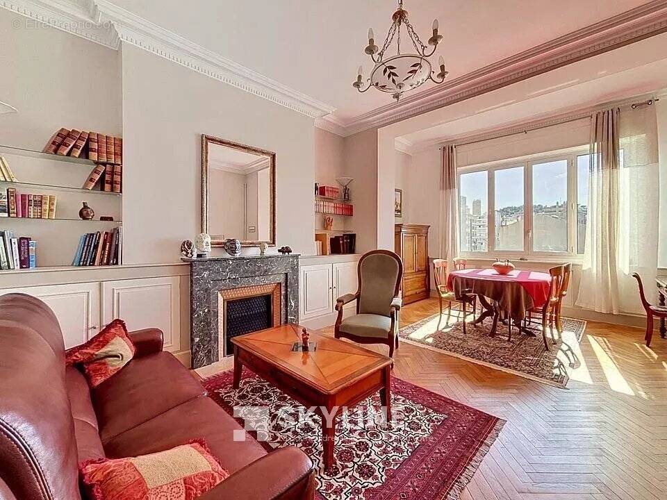 Appartement à MARSEILLE-8E