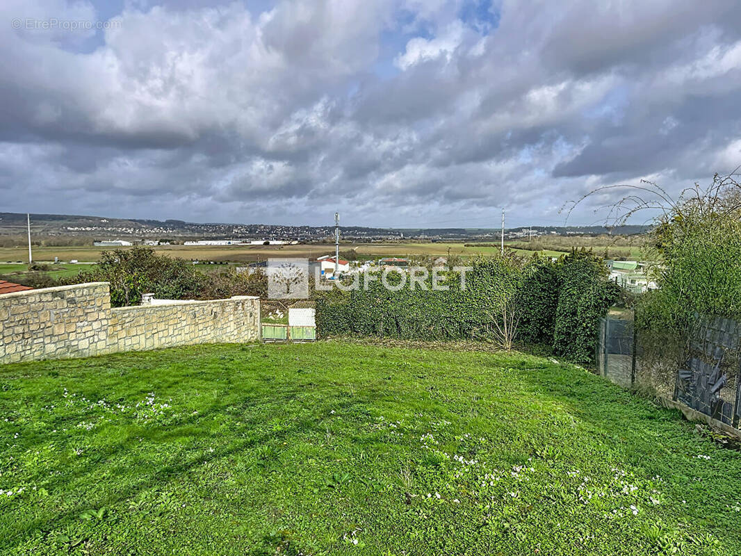 Terrain à BOUAFLE