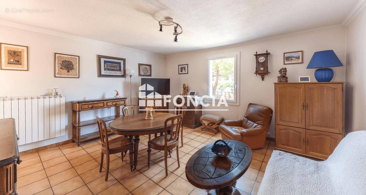 Appartement à FREJUS