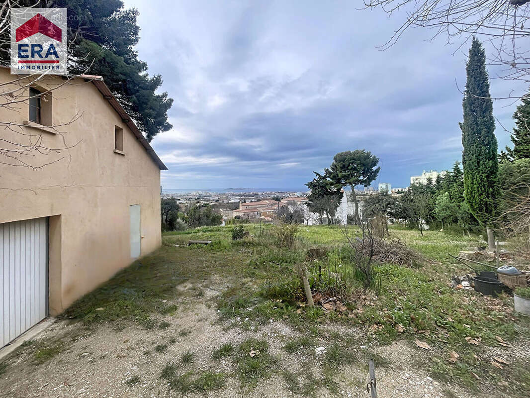 Maison à MARSEILLE-14E