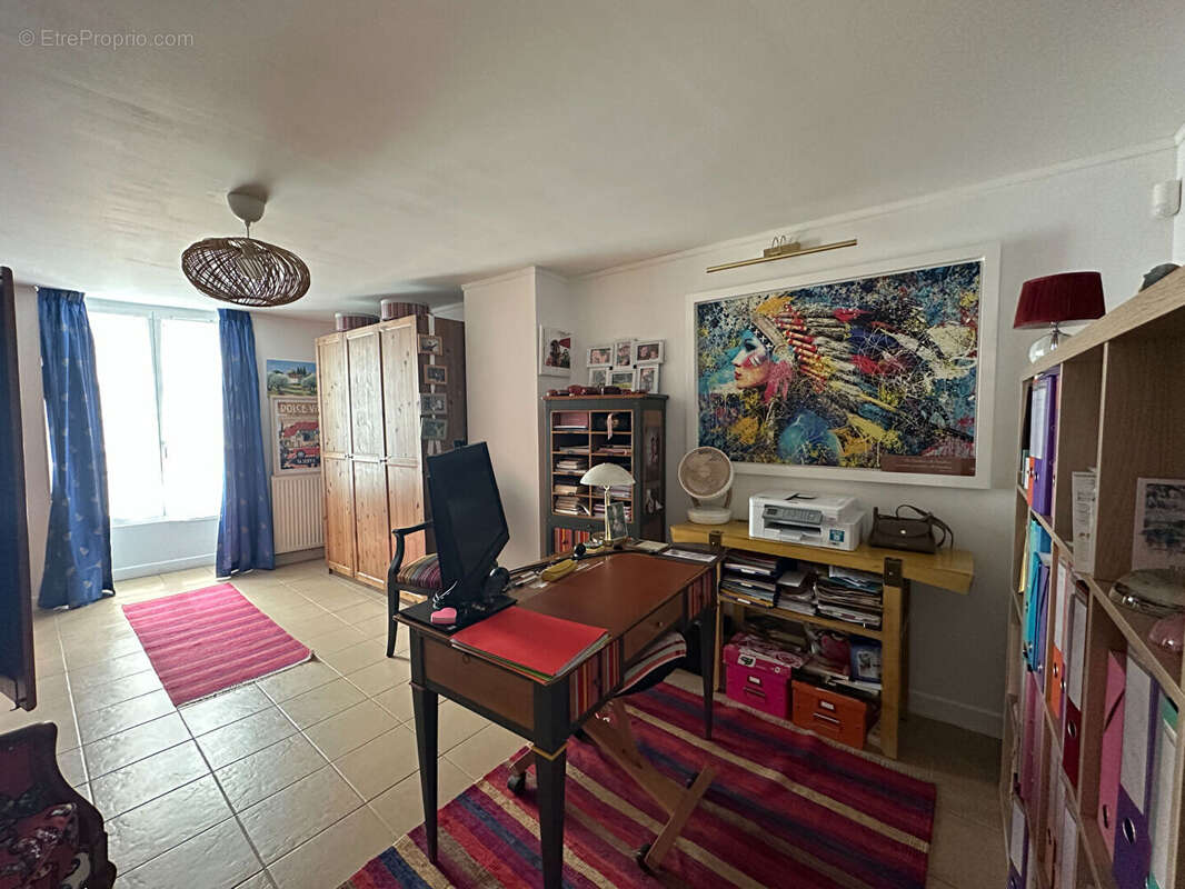 Maison à MILLY-LA-FORET