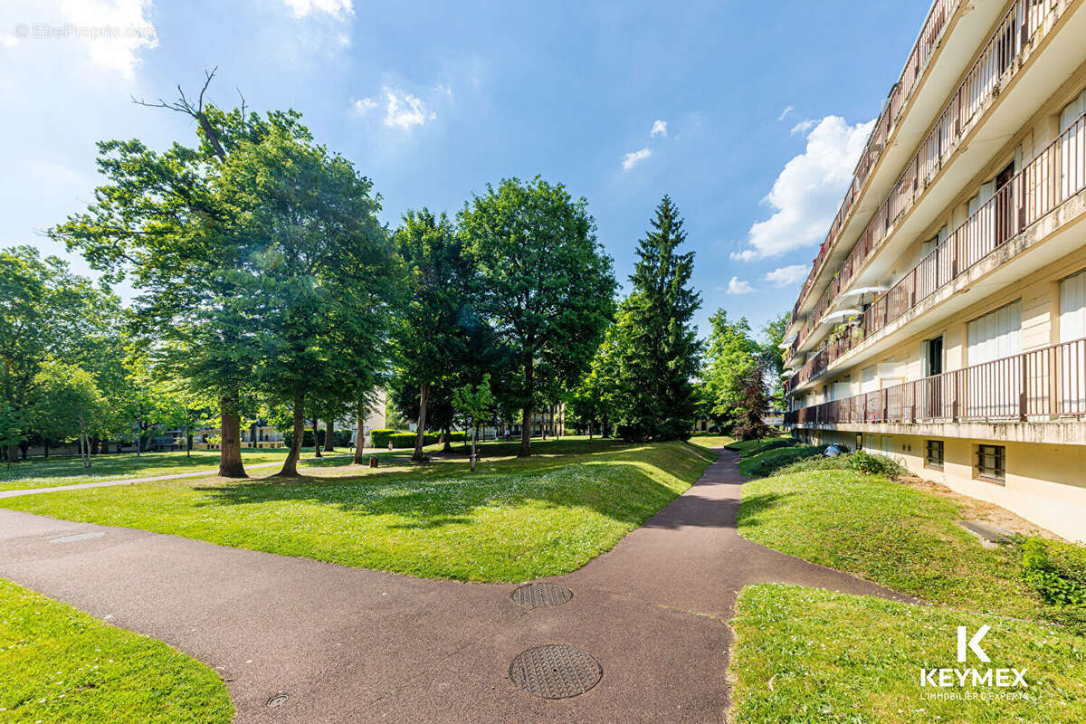 Appartement à L&#039;ISLE-ADAM