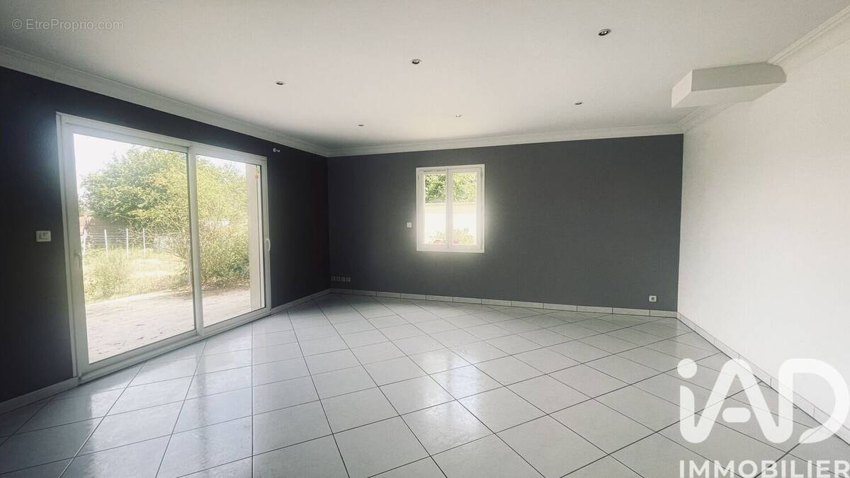 Photo 1 - Maison à JOUE-LES-TOURS