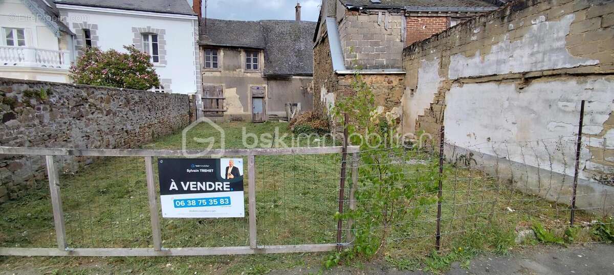 Maison à LA GUERCHE-DE-BRETAGNE