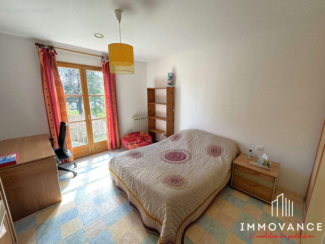 Maison à LES MATELLES