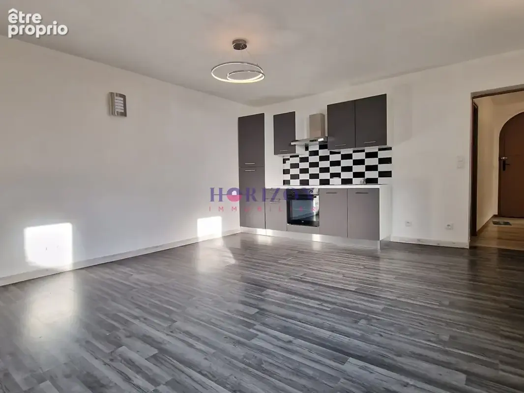 Appartement à SAINT-MAXIMIN