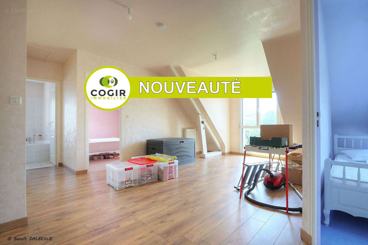 Maison à MONTFORT-SUR-MEU