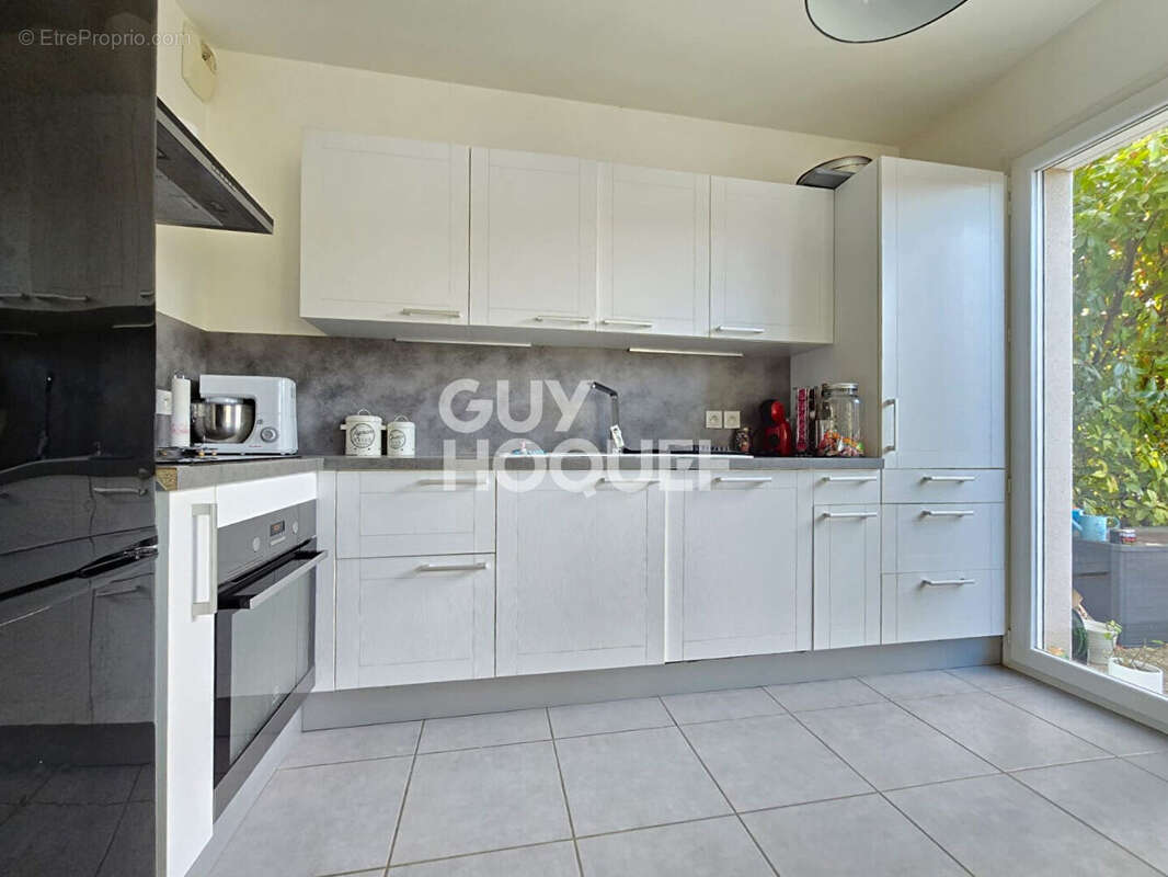 Appartement à RILLIEUX-LA-PAPE