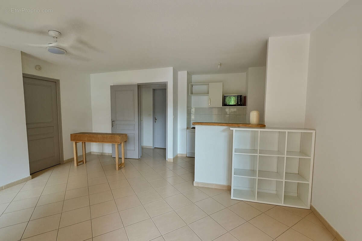 Vente appart f2 dugazon - 1er étage - idéal investisseur - photo 3