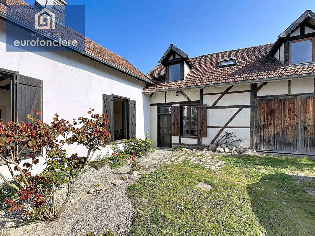 Un projet d'investissement ? 2 Maisons de Ville aux Noes Près de Troyes - photo 7