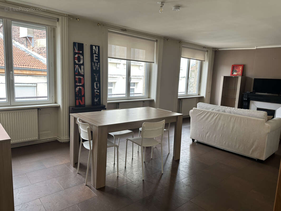Appartement à SAINT-ETIENNE