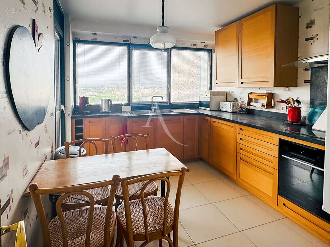 Appartement à MAISONS-ALFORT