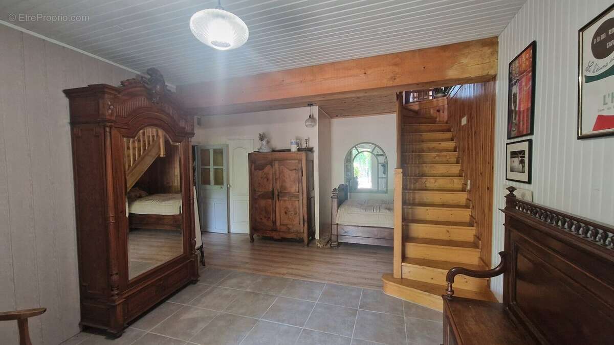 Maison à ROQUEFEUIL