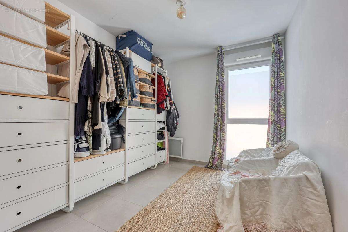 Appartement à MARSEILLE-14E