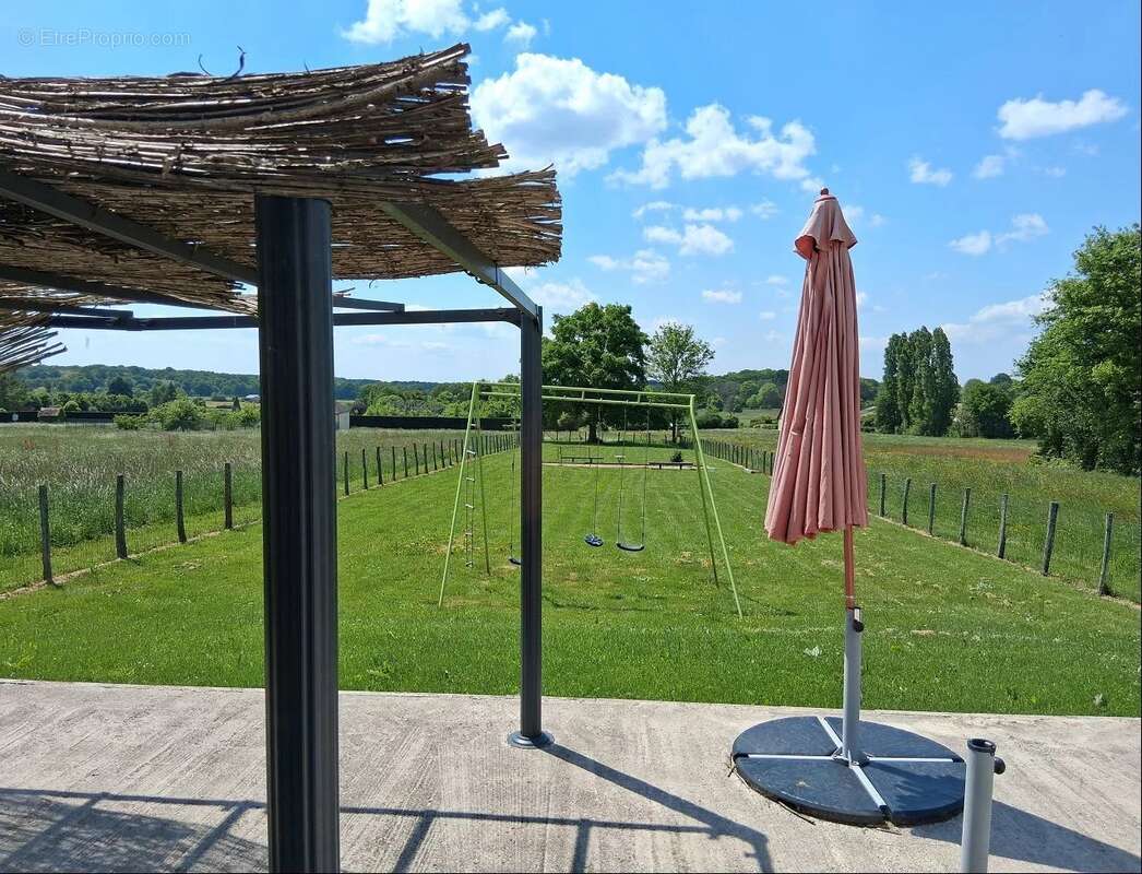 Maison à ERVY-LE-CHATEL