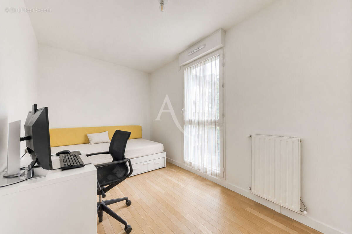 Appartement à SAINT-MAUR-DES-FOSSES