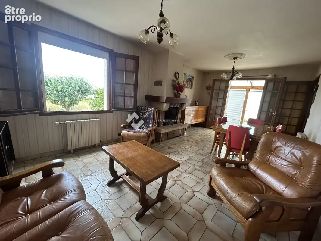 Maison 101 m² à Yffiniac  - photo 6